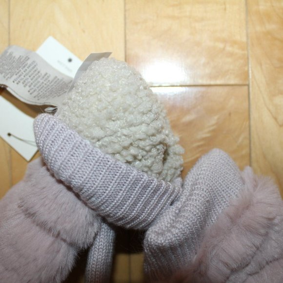 NWT‎ UGG WOMEN'S GIRL'S FUR MITTENS PINK - Picture 4 of 5